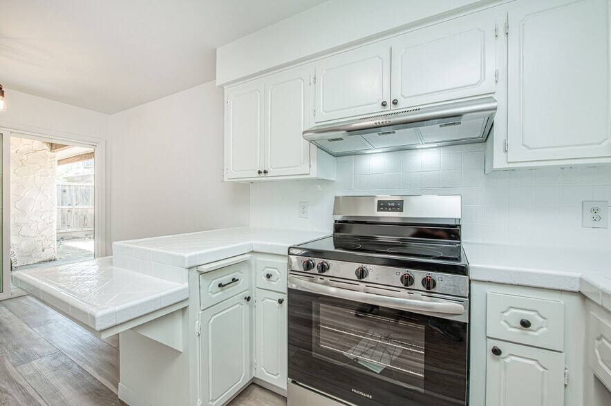 More Photos Of 523 W Mesa Ave, Clovis Apartments For Sale