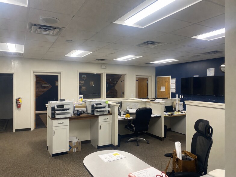More Photos Of 2361 Graystone Ct, Rockville Flex For Lease