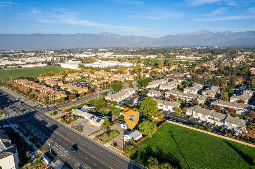 More Photos Of 76 Alabama St, Redlands Office For Lease