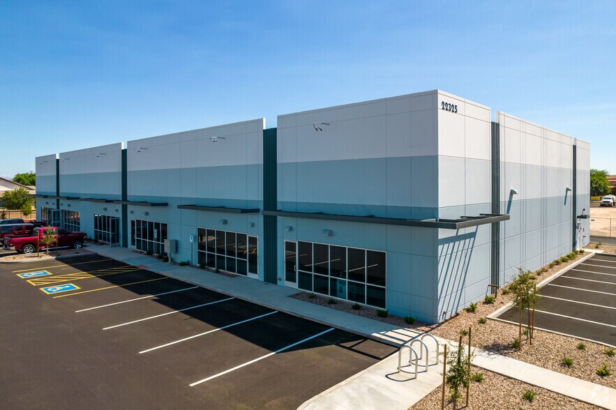 More Photos Of 22275 S Scotland Ct, Queen Creek Warehouse For Lease