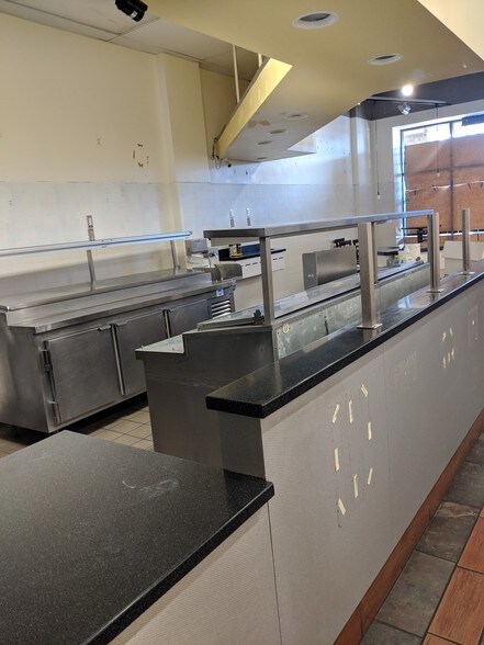 More Photos Of 2715 W Hwy 76, Branson Restaurant For Lease