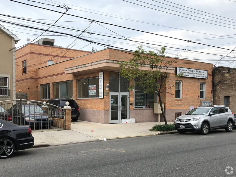 Primary Photo Of 1314 Rockaway Pkwy, Brooklyn Medical For Lease