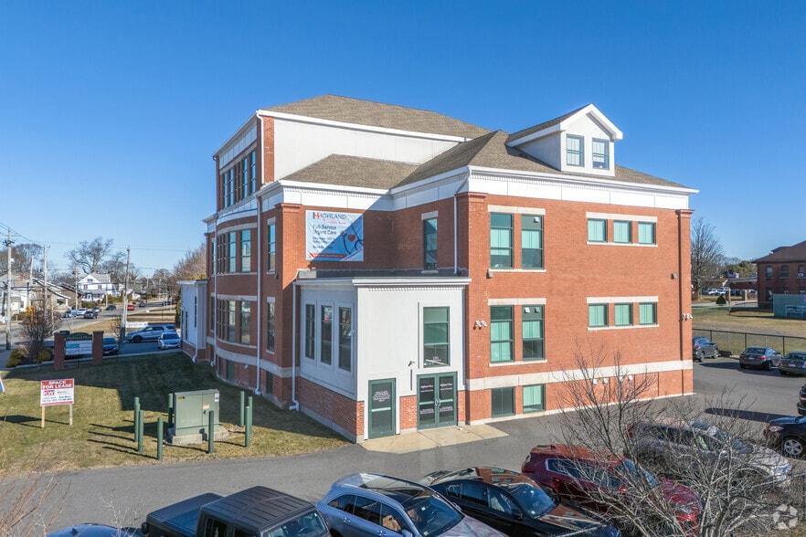 More Photos Of 1151 Robeson St, Fall River Medical For Sale