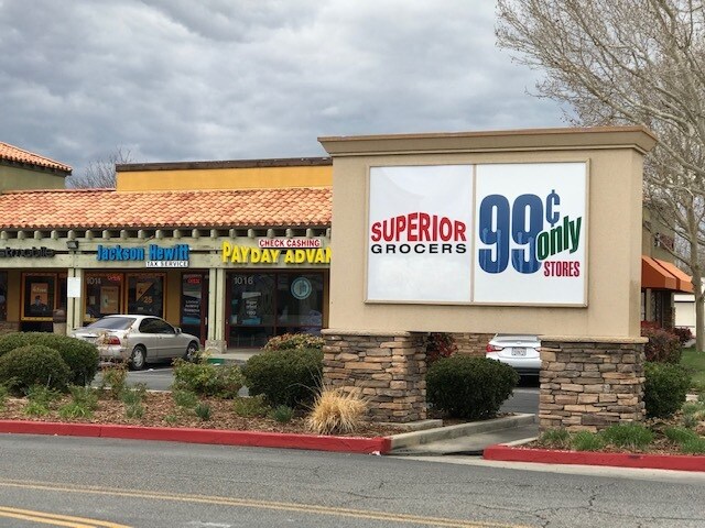 More Photos Of 1060 E Avenue J, Lancaster General Retail For Lease