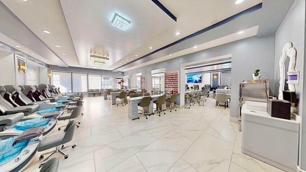 More Photos Of 1312 US Highway 30, Schererville Storefront For Sale