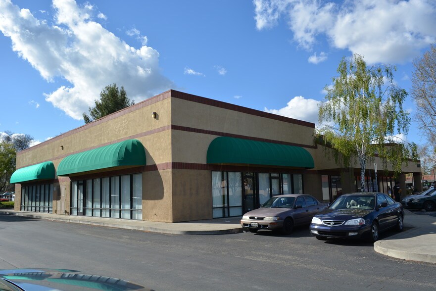 More Photos Of 3410 W Hammer Ln, Stockton Freestanding For Lease