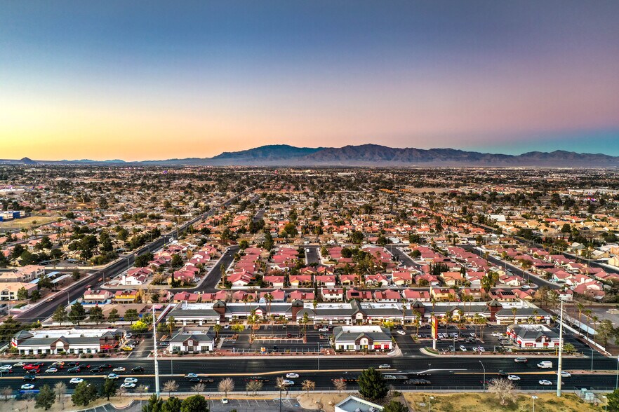 More Photos Of 6360-6480 W Flamingo Rd, Las Vegas Unknown For Lease