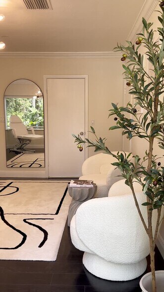 Primary Photo Of 107 SE 10th St, Fort Lauderdale Office For Lease