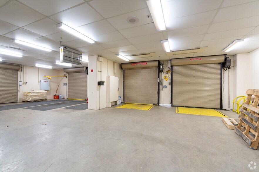 More Photos Of 6901 Portage Rd, Portage Office For Sale