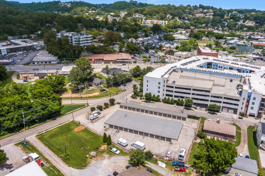 More Photos Of 500 W Manning St, Chattanooga Self Storage For Sale