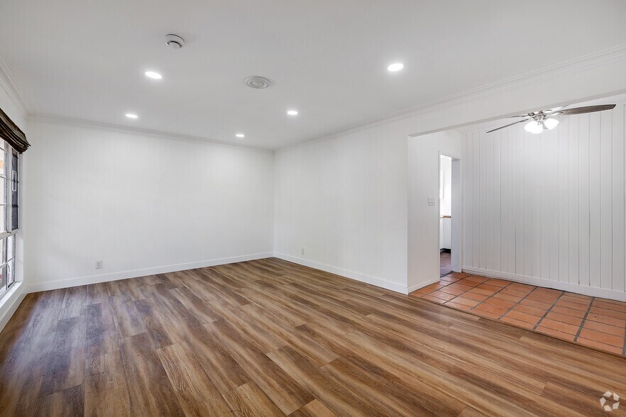 More Photos Of 1260 N Hayworth Ave, West Hollywood Apartments For Sale