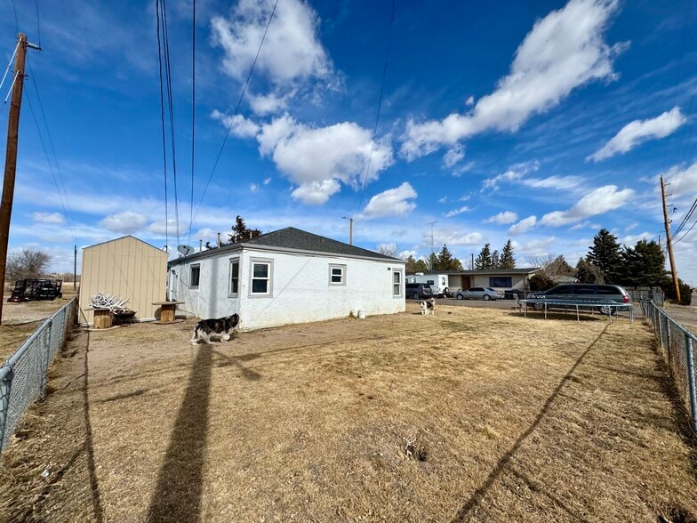 More Photos Of 4202 Cheyenne St, Cheyenne Multifamily For Sale