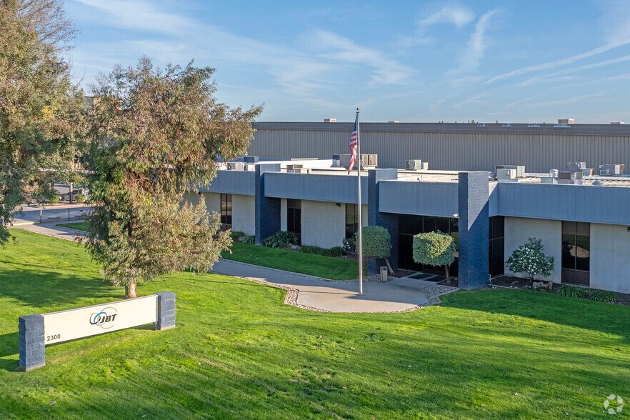 Primary Photo Of 2300 Industrial Ave, Madera Manufacturing For Sale