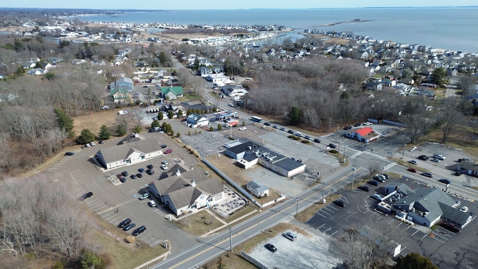 More Photos Of 4 Grove Beach Rd N, Westbrook Medical For Lease