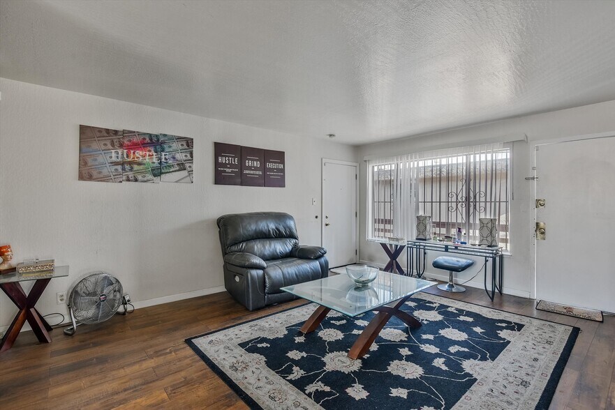 More Photos Of 1927 82nd Ave, Oakland Apartments For Sale