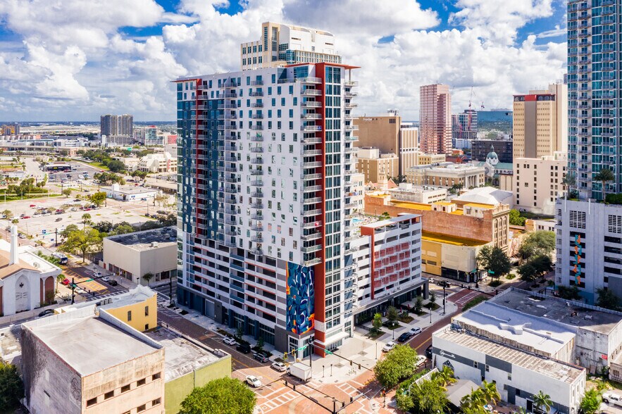 More Photos Of 915 N Franklin St, Tampa Apartments For Lease