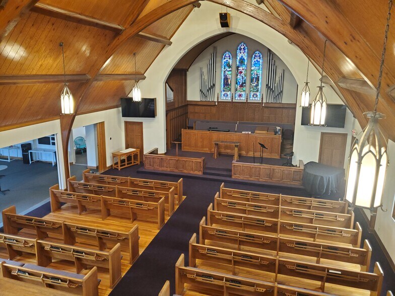 More Photos Of 4201 W 50th St, Edina Specialty For Sale