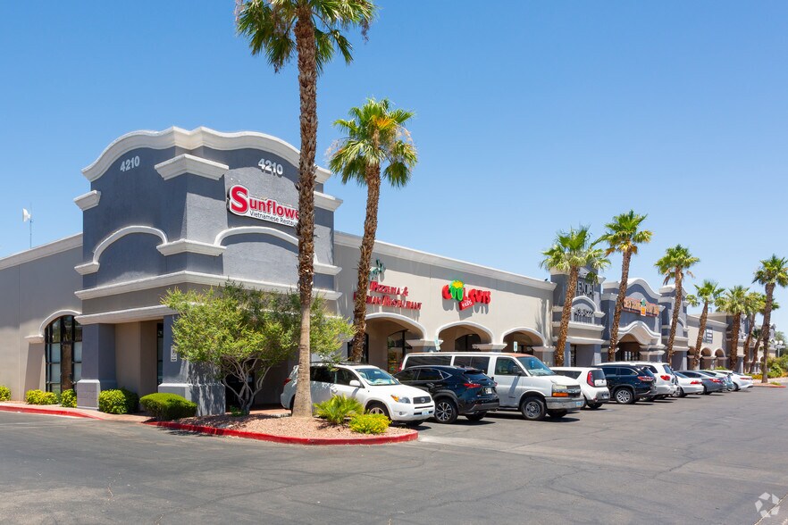 More Photos Of 4116-4280 W Craig Rd, North Las Vegas Unknown For Lease