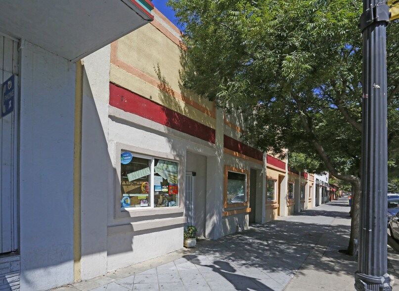 More Photos Of 7243 Monterey St, Gilroy Storefront For Lease