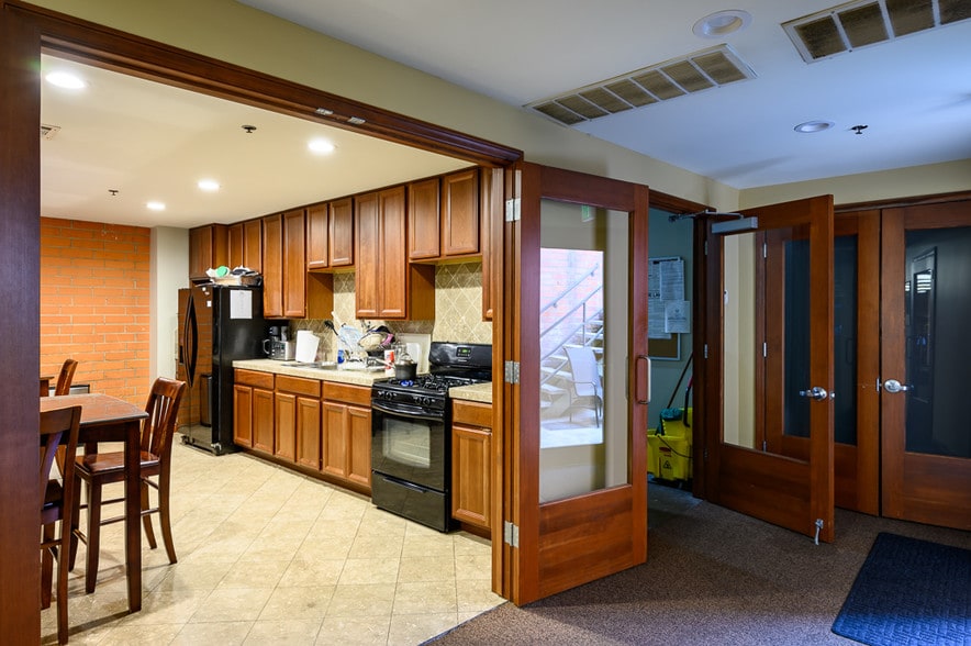 More Photos Of 122 Sheldon St, El Segundo Loft Creative Space For Sale