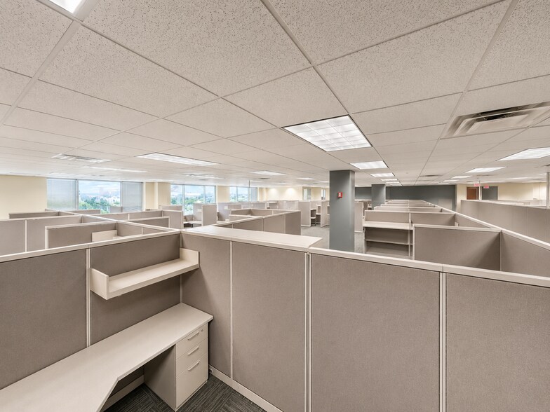 More Photos Of 5555 Glendon Ct, Dublin Office For Sale