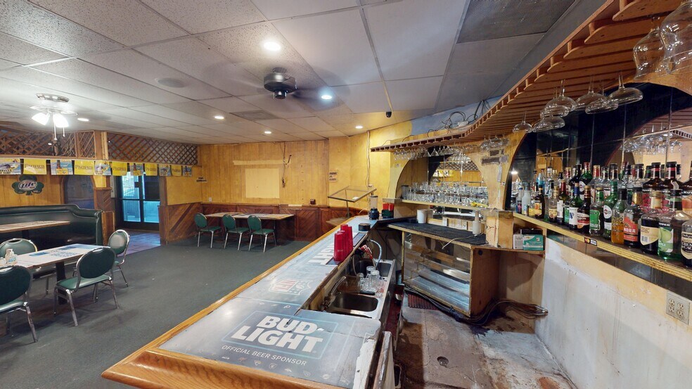 More Photos Of 1000-1044 E Avenue K, Lancaster Unknown For Lease