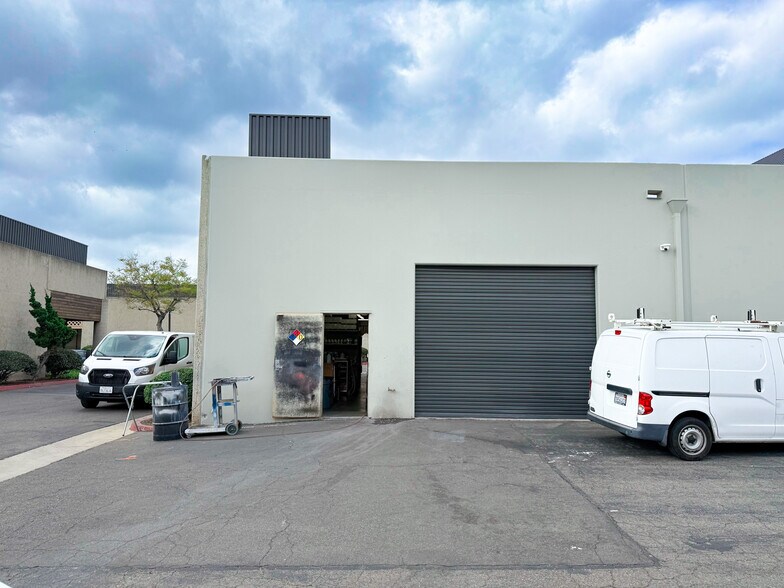 More Photos Of 13880 Harbor Blvd, Garden Grove Research And Development For Sale