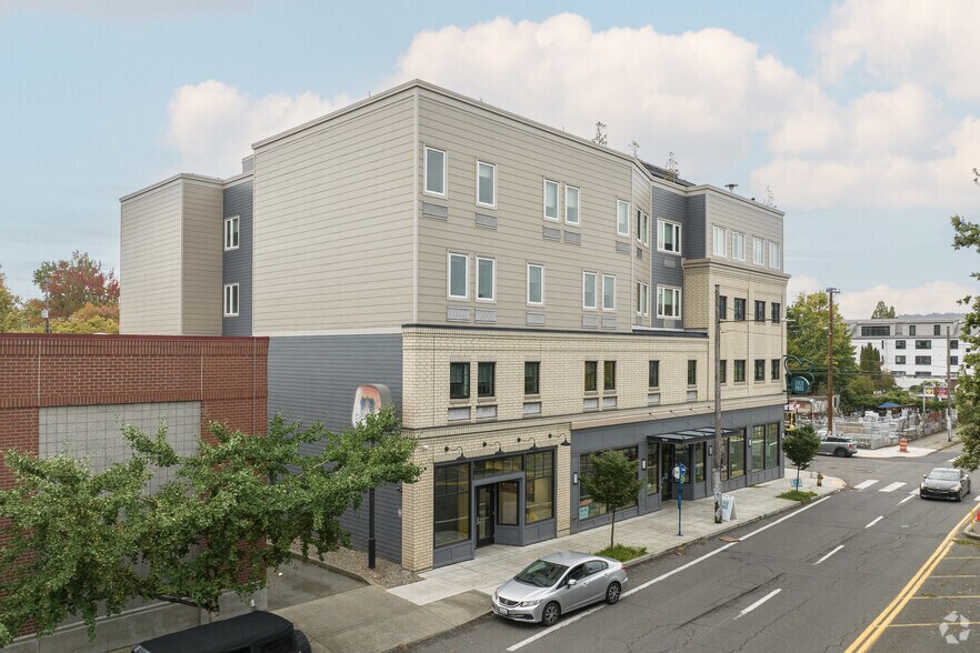 More Photos Of 1616 E Burnside St, Portland Hotel For Sale