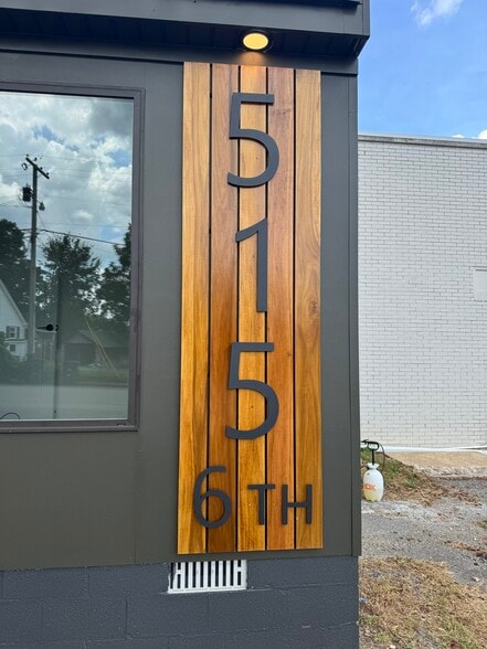 More Photos Of 515 6th Ave, Columbia Storefront Retail Office For Lease