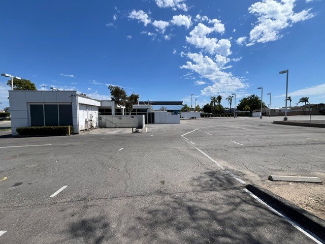 More Photos Of 20505-20555 Hawthorne Blvd, Torrance Land For Lease