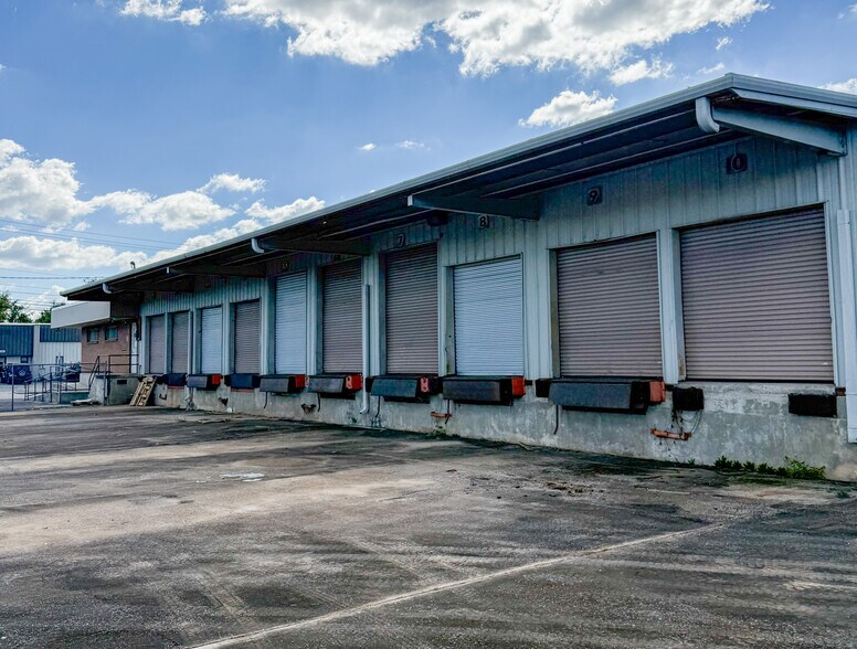 More Photos Of 1313 Putman Dr NW, Huntsville Warehouse For Lease