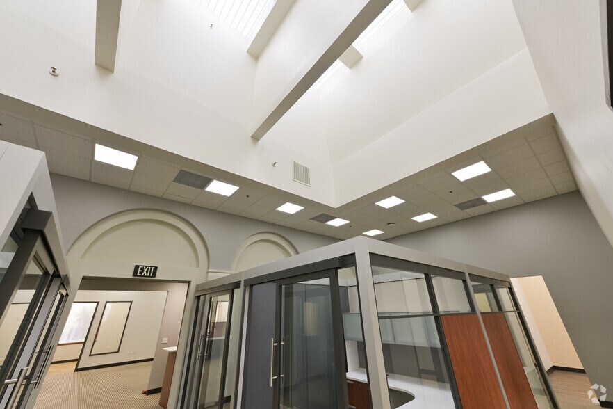 More Photos Of 404 Mendocino Ave, Santa Rosa Office For Lease