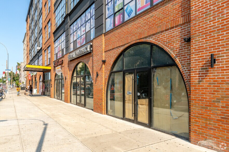 More Photos Of 40-09 21st St, Long Island City Office For Lease