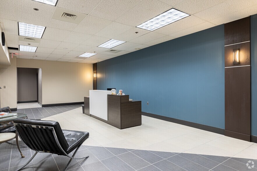 More Photos Of 480 Vantage Pt, Miamisburg Medical For Sale