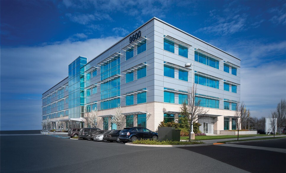 More Photos Of 9600 NE Cascades Pky, Portland Office For Lease