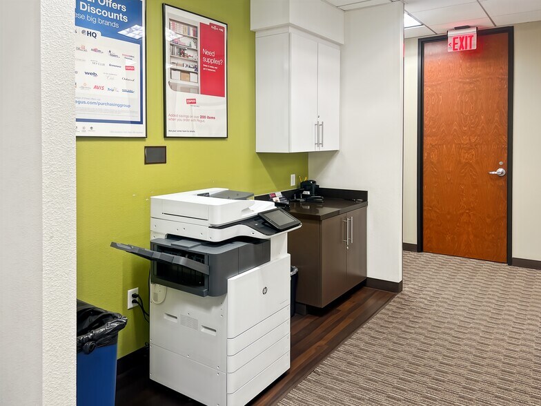 More Photos Of 400 S 4th St, Las Vegas Coworking Space
