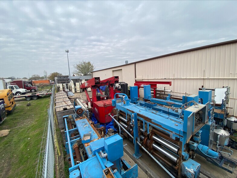 More Photos Of 6513 Midway Rd, Haltom City Warehouse For Sale