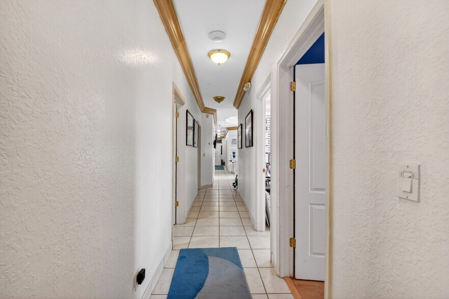 More Photos Of 321 N Railroad Ave, Boynton Beach Unknown For Lease