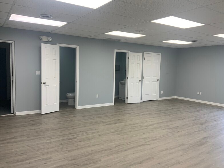 More Photos Of 4466 Darrow Rd, Stow Office For Lease