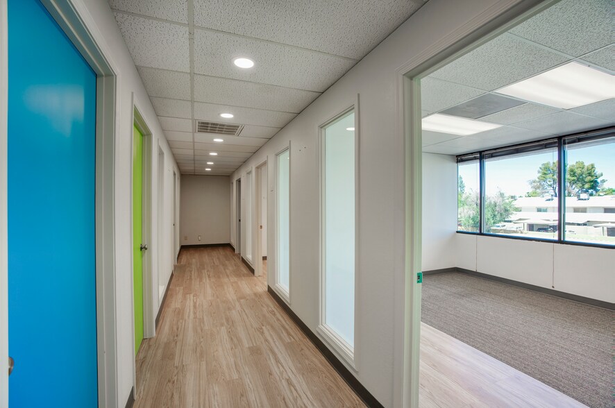 More Photos Of 4801 S Lakeshore Dr, Tempe Office For Lease