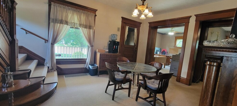 More Photos Of 3030 Michigan St, South Bend Office For Sale