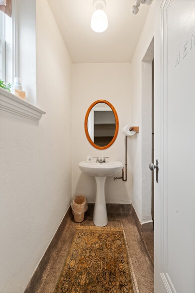 More Photos Of 71 S Washington St, Oxford Religious Facility For Sale