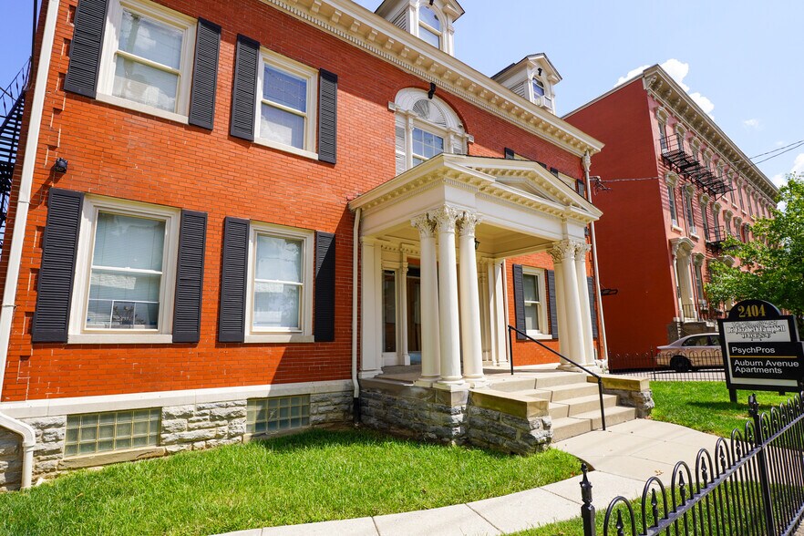 More Photos Of 2404 Auburn Ave, Cincinnati Apartments For Sale