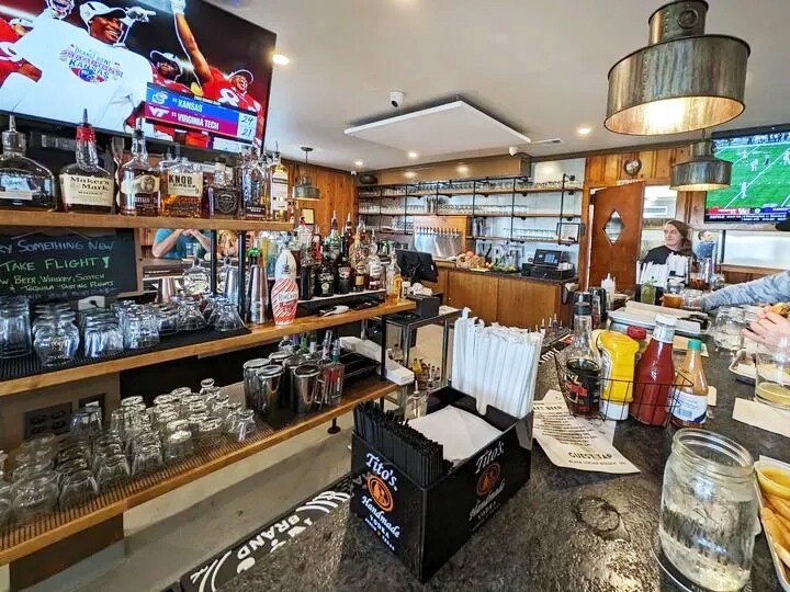 More Photos Of 20416 Middletown Rd, Freeland Bar For Sale