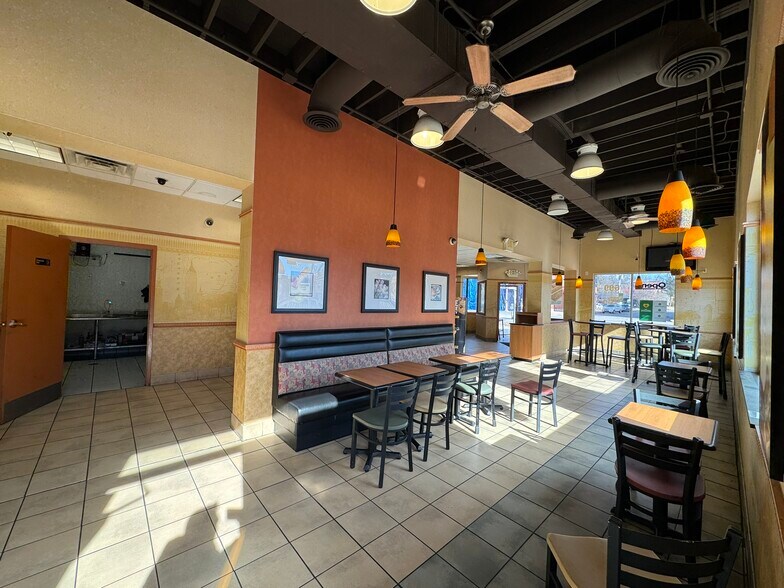More Photos Of 2253 S Grand Blvd, Saint Louis Freestanding For Lease