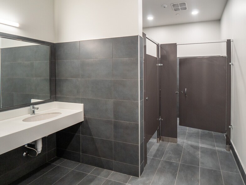 More Photos Of 12821 Titanium St, Manor Unknown For Lease