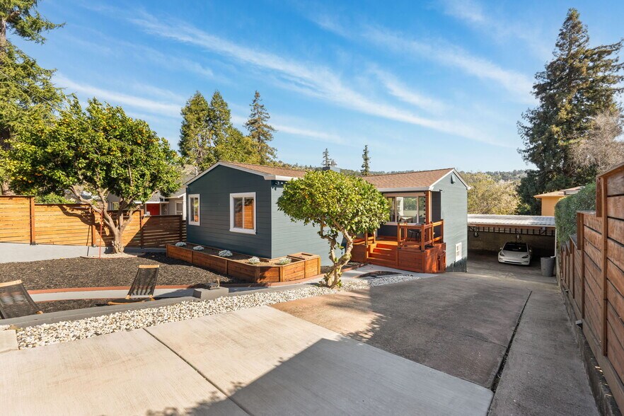 More Photos Of 8124 Greenly Dr, Oakland Apartments For Sale