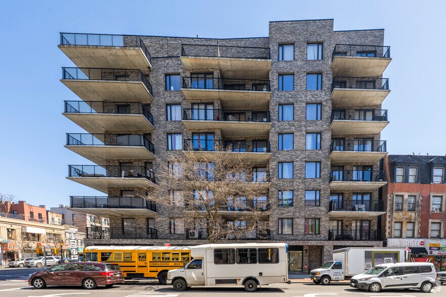 More Photos Of 815-823 Flatbush Ave, Brooklyn Apartments For Sale