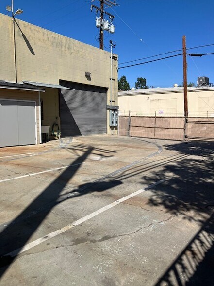 More Photos Of 3882 Florista St, Los Alamitos Warehouse For Sale