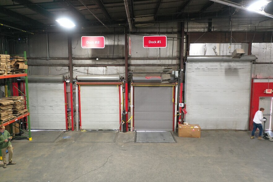 More Photos Of 202 W Springdale Ave, Knoxville Warehouse For Lease